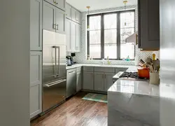 Серая кухня дизайн окна
