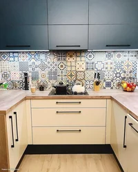 Backsplash fotosurati uchun arzon oshxona plitalari