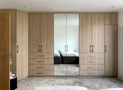 Шкафы в спальню распашные фото размеры