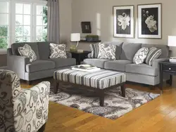 How to choose a sofa in the living room to match the interior
