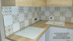 Surrey tiles in the kitchen interior