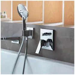 Built-in bathroom faucets photo