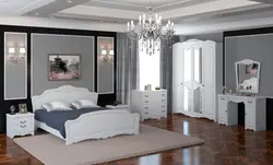 Белыя спальні нядорага фота
