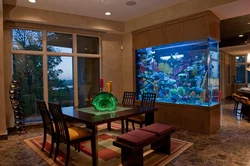 Кухня с аквариумом фото