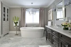 American style bathtub photo
