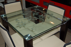 Glass tables for the kitchen photo