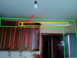 Oshxonadagi fotosuratda shift ostidagi gaz trubkasi