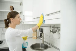 How to clean the kitchen photo