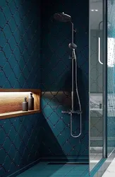 Майшабақ плиткалары бар ванна бөлмесінің дизайны