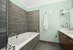 Bathroom half tile photo