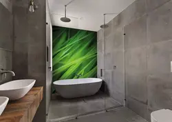 Стена бетона в интерьере ванной