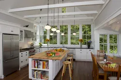 Design of a large kitchen with an exit