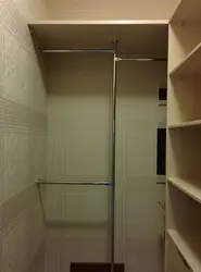 Photo of a dressing room instead of a storage room
