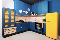 Кухня блакітная з жоўтым фота