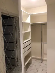 How to close a dressing room photo