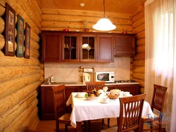 Интерьер маленькой кухни в доме фото эконом класса