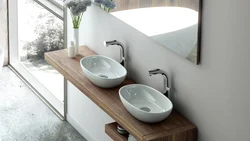 Bathroom design with bathtub