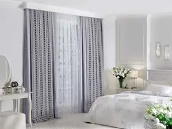 Wallpaper curtains in the bedroom photo