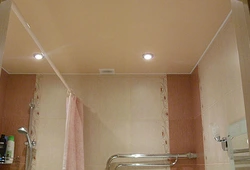 Потолки для ванной комнаты фото для маленькой ванны