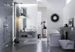 Серебристый интерьер ванной