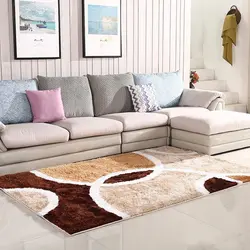 Ковер для гостиной в современном стиле с угловым диваном фото