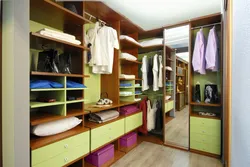 Dressing room in your home design photo