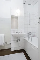Белая ванная маленькая комната дизайн