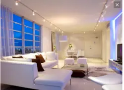 Освещение в квартире с натяжными потолками в современном стиле дизайн
