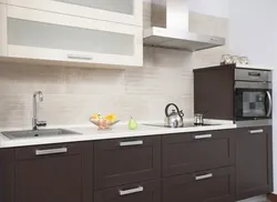 Кухня коричневый низ фото