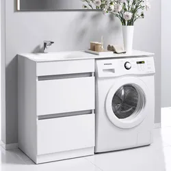 Раковина және кір жуғыш машина фотосуреті бар ваннаға арналған шкаф