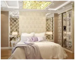 Дызайн спальні з люстэркам на ўсю сцяну