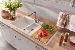Mətbəx interyerində ikiqat lavabo