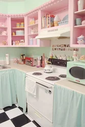 Мятно розовый интерьер кухни