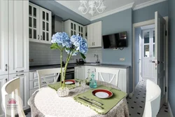 Flowers in the kitchen design photo
