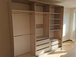Фото встроенных шкафов в спальню внутри