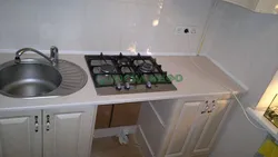 Photo of a kitchen with a gas hob