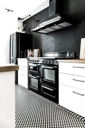 Кухня С Черной Бытовой Техникой Фото