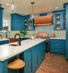Кухня Голубая С Коричневым Фото