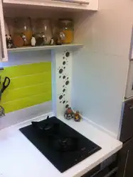 Kitchen design if there is a gas pipe