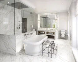 Мраморный интерьер ванной