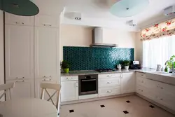 Кухня без верхних шкафов дизайн прямая