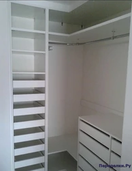 Small dressing rooms from the pantry photo