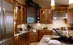 Кутняя ракавіна на кухні ў інтэр'еры