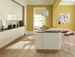 Beige walls in the kitchen photo