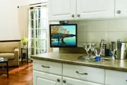 Телевизор на кухне где разместить фото