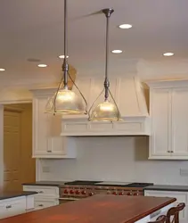 Дызайн потолочных свяцілень на кухню фота