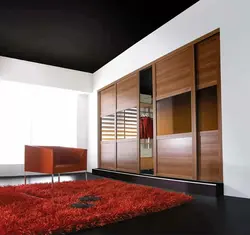 Встроенные шкафы в гостиную в современном интерьере