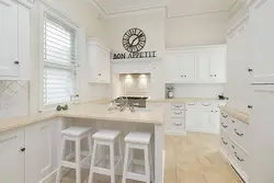 Фота дызайну кухні ў белым стылі