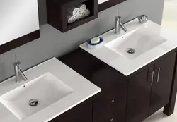 Фото ванной комнаты с 2 раковинами