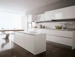 Color white gloss kitchen photo